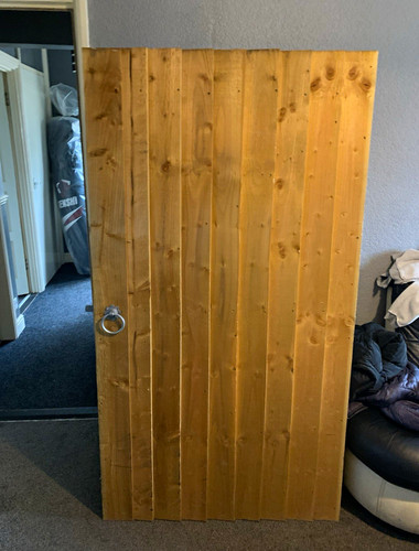 Closeboard wooden pedestrian - wooden,